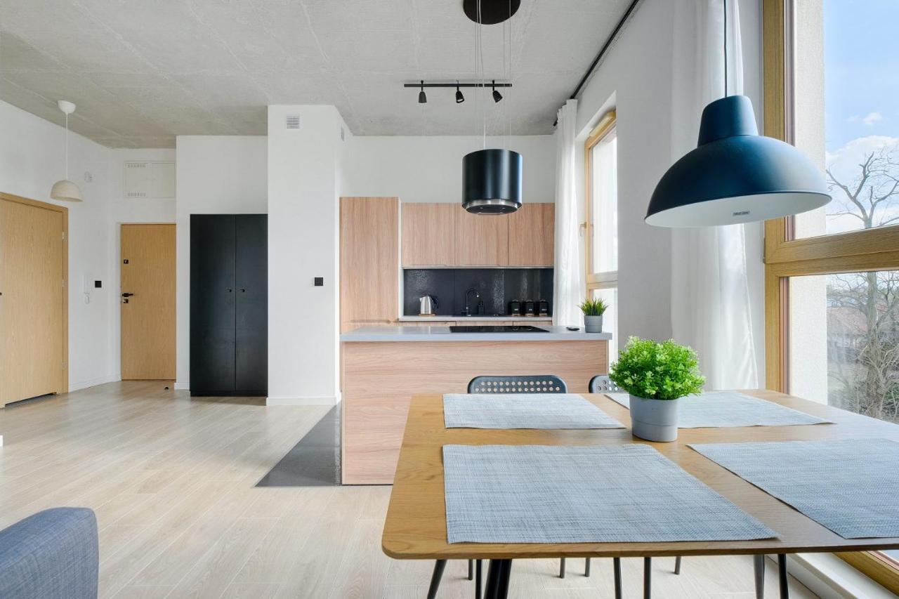 Apartamenty Patriotow 303 วอร์ซอ ภายนอก รูปภาพ